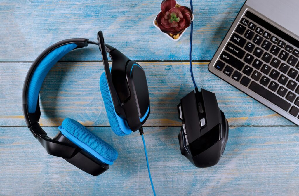Computer gamer devices